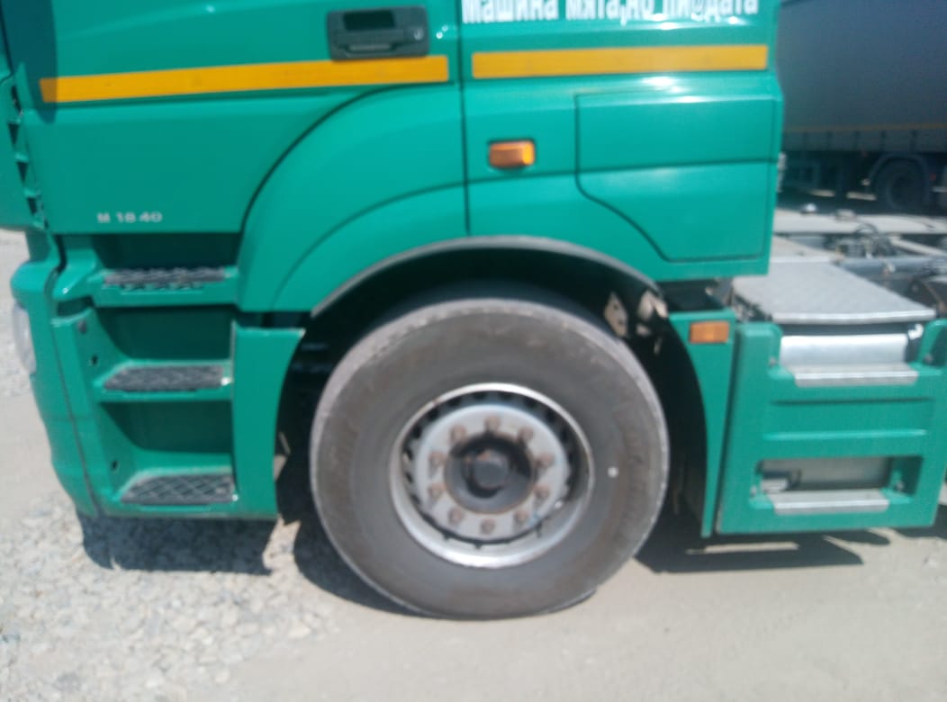 КамАЗ 5490 4x2 Седельный тягач 2017 г. - фото 9